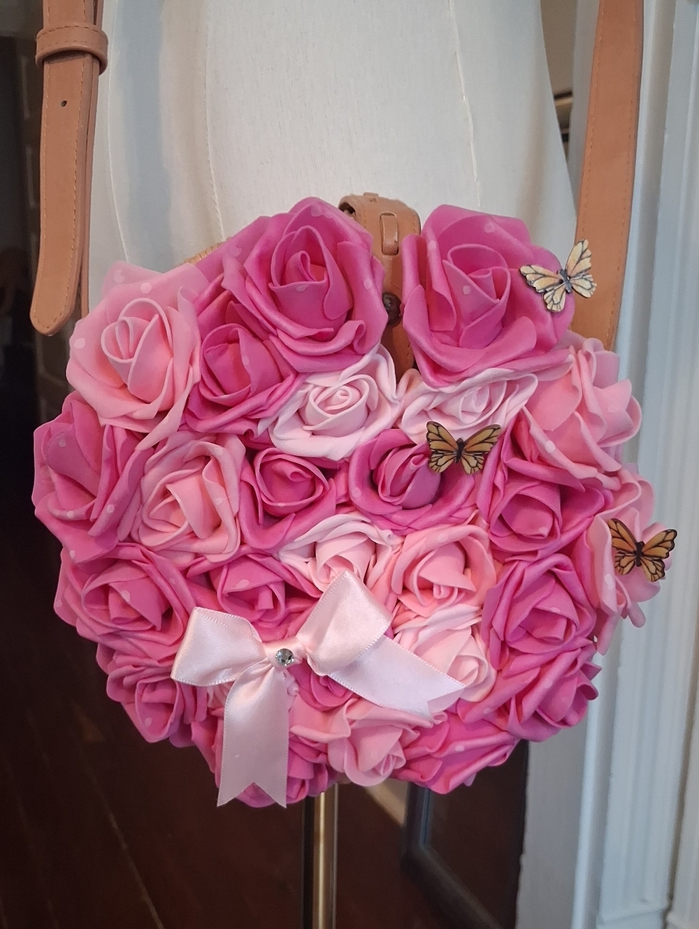 Handcrafted Pink Rose Round Wicker Crossbody Bag Bow Butterfly Cottagecore OS
